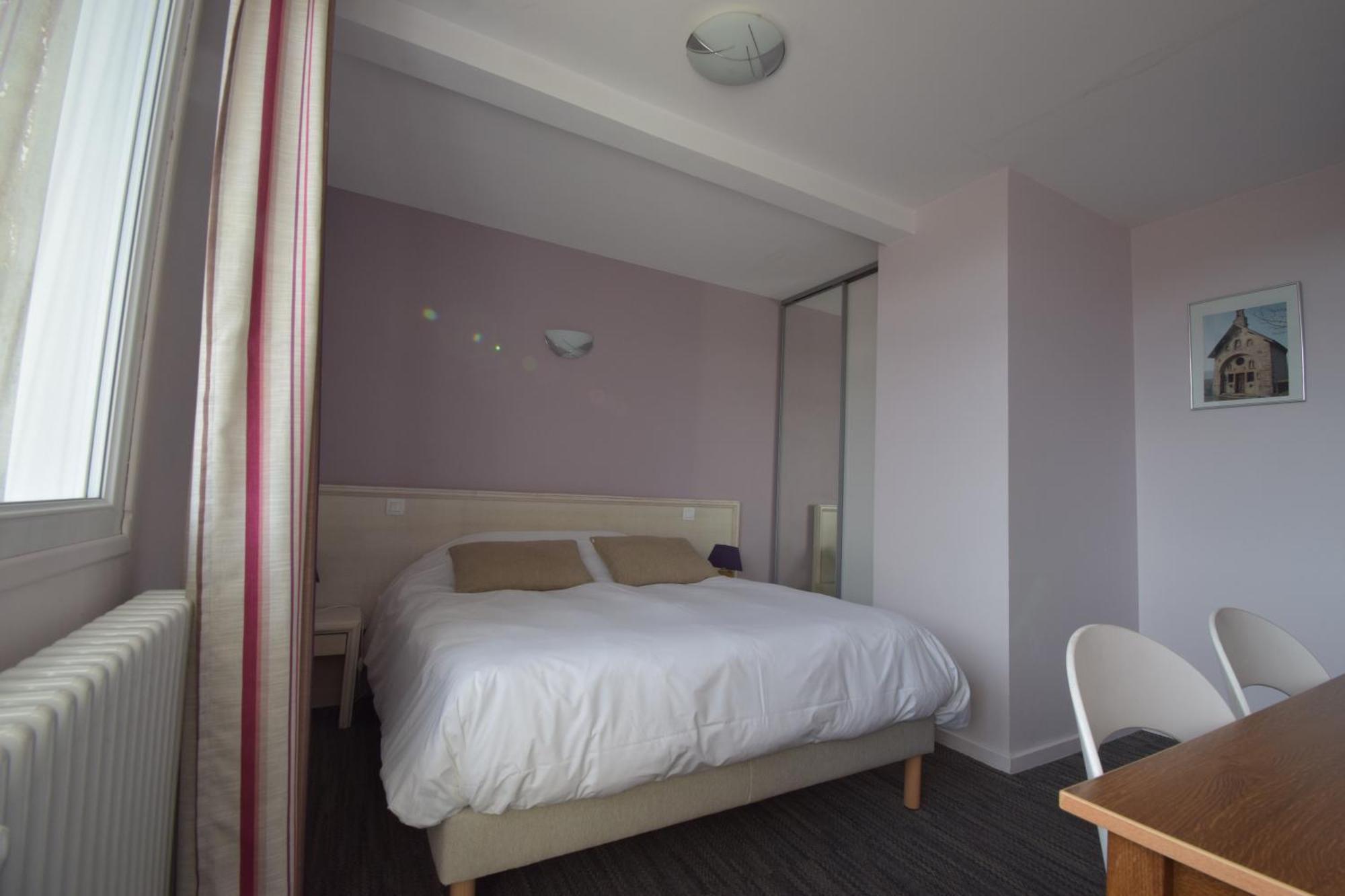 Hotel Les Chenets Saint-Julien-en-Champsaur ภายนอก รูปภาพ