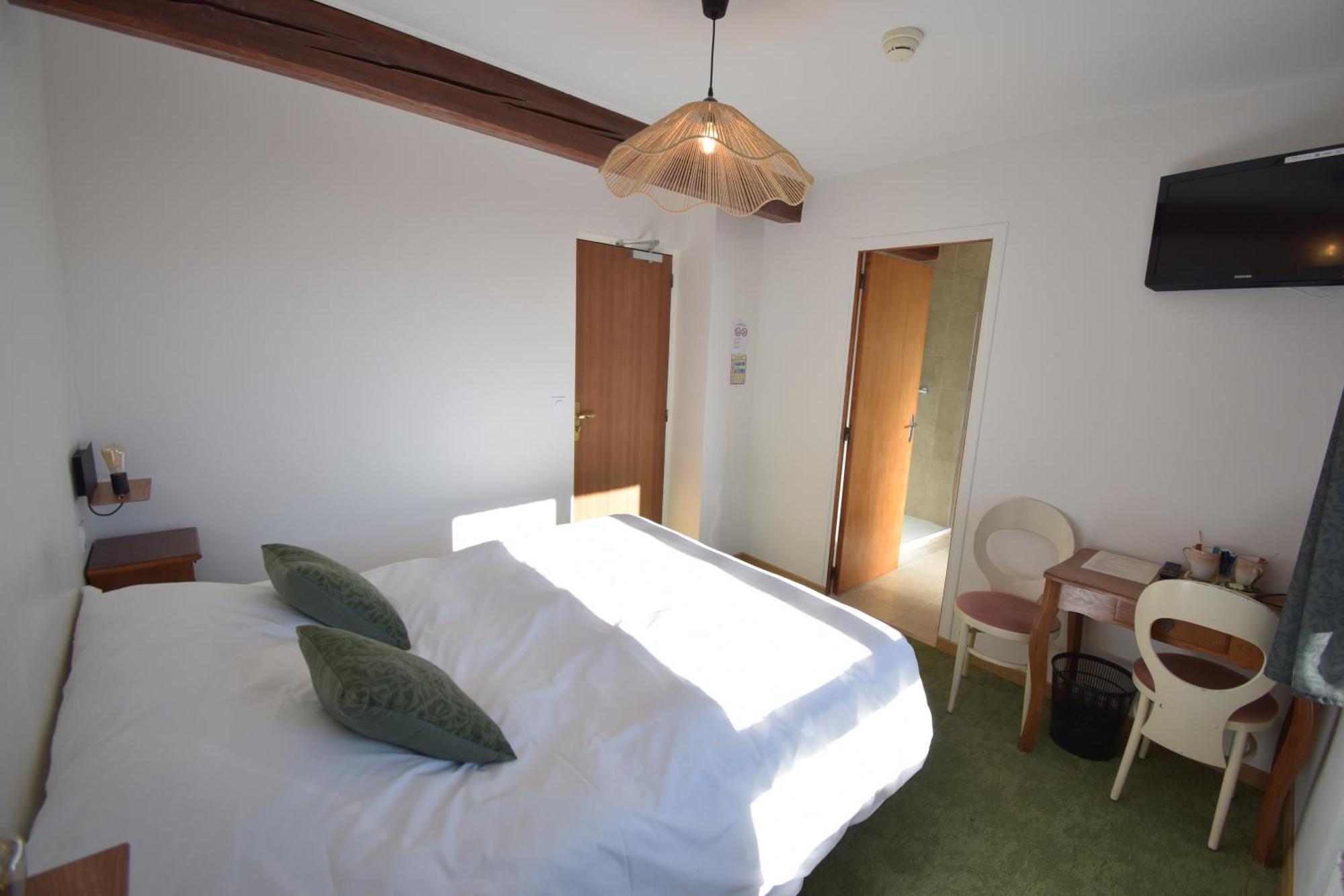 Hotel Les Chenets Saint-Julien-en-Champsaur ภายนอก รูปภาพ