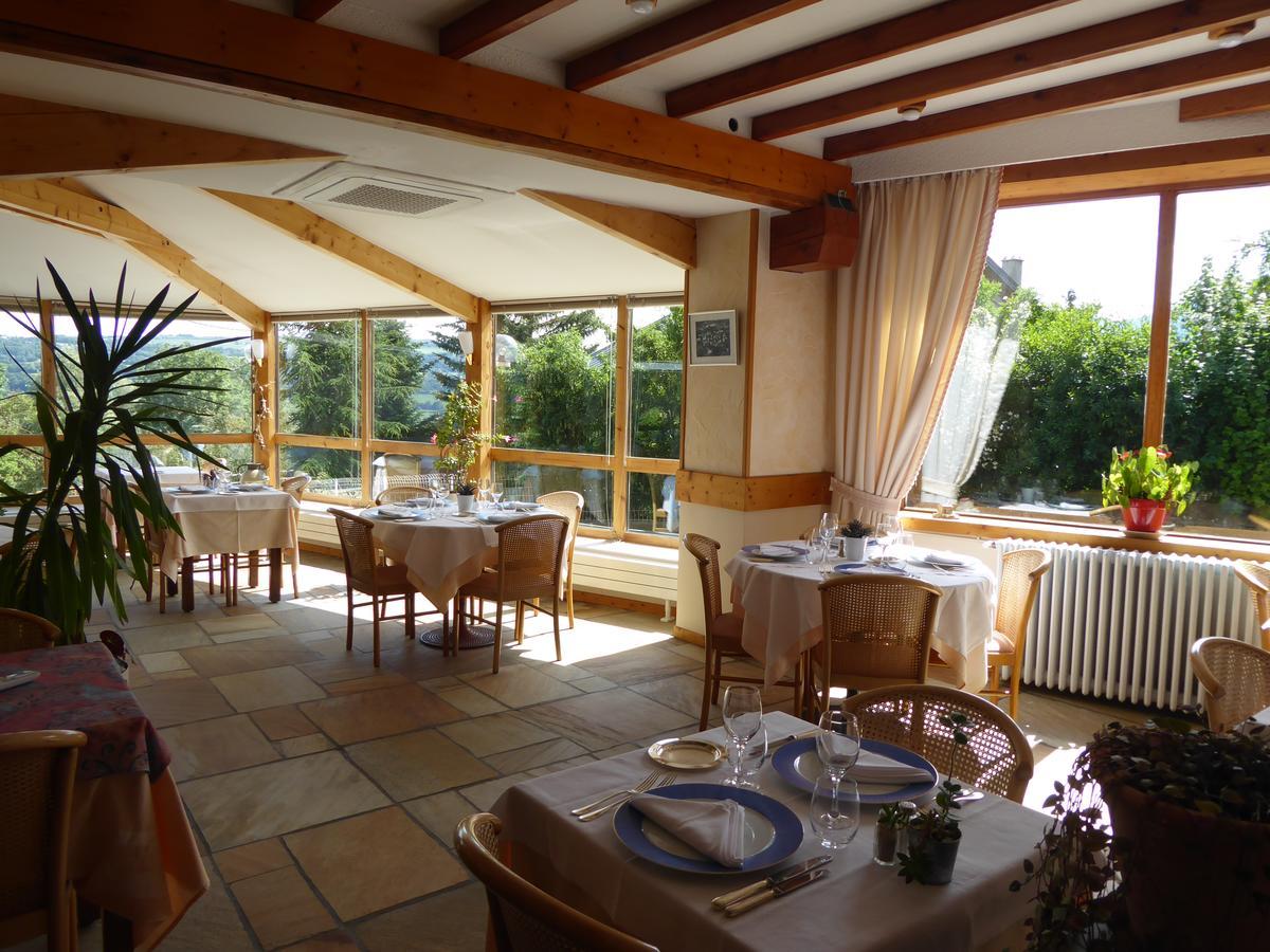 Hotel Les Chenets Saint-Julien-en-Champsaur ภายนอก รูปภาพ